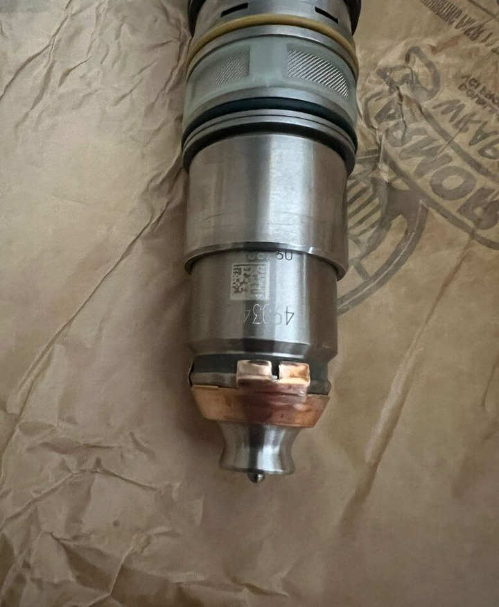 Scania 2005-2024 1764364 Scania 2010-2024 truck - Injector voor Vrachtwagen: afbeelding 2 Scania 2005-2024 1764364 Scania 2010-2024 truck - Injector voor Vrachtwagen: afbeelding 2