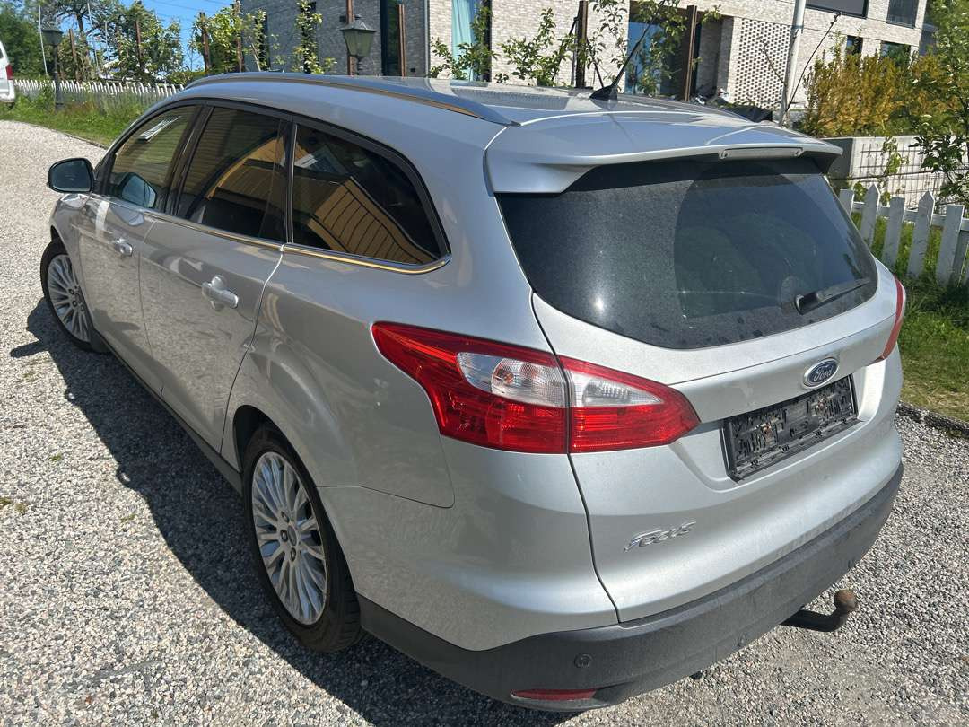 2013 PersonbilFORD FOCUS Automat diesel. - Personenwagen: afbeelding 4 2013 PersonbilFORD FOCUS Automat diesel. - Personenwagen: afbeelding 4
