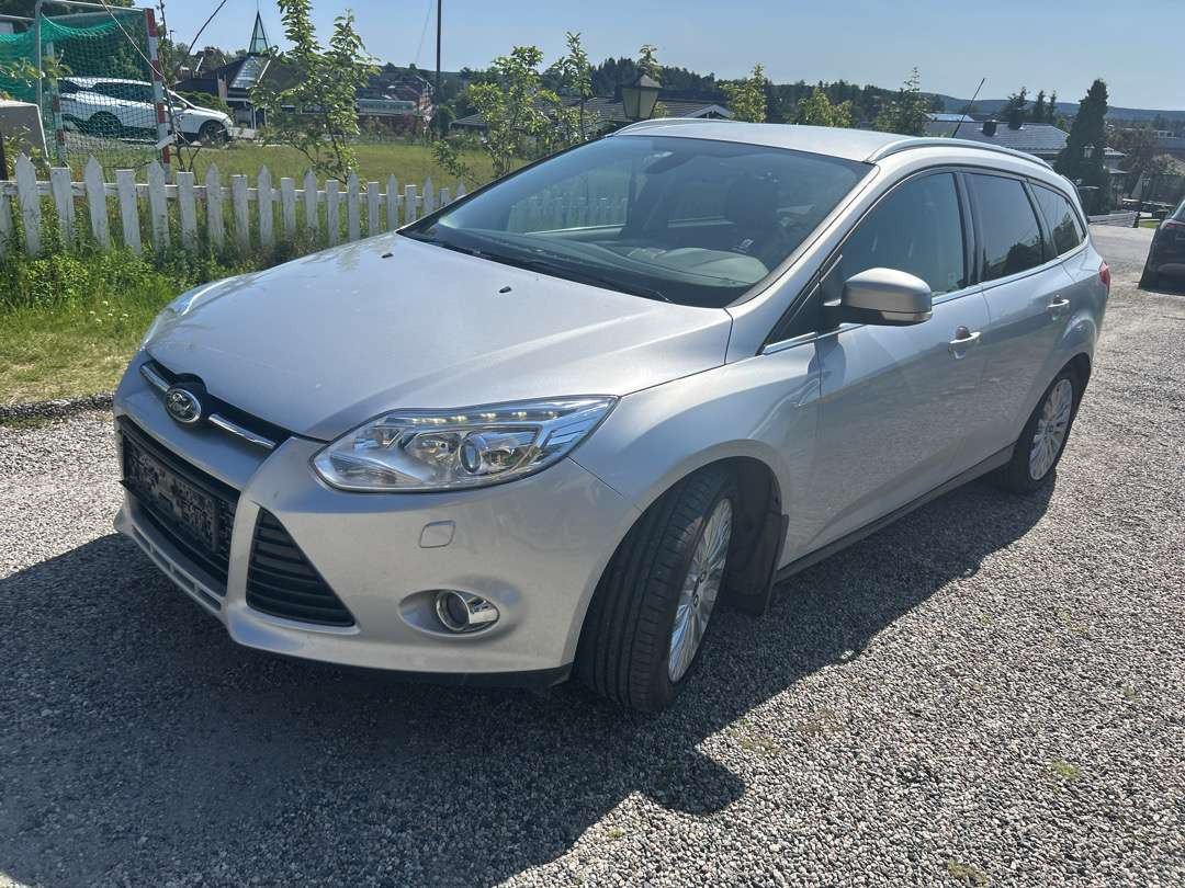 2013 PersonbilFORD FOCUS Automat diesel. - Personenwagen: afbeelding 1 2013 PersonbilFORD FOCUS Automat diesel. - Personenwagen: afbeelding 1