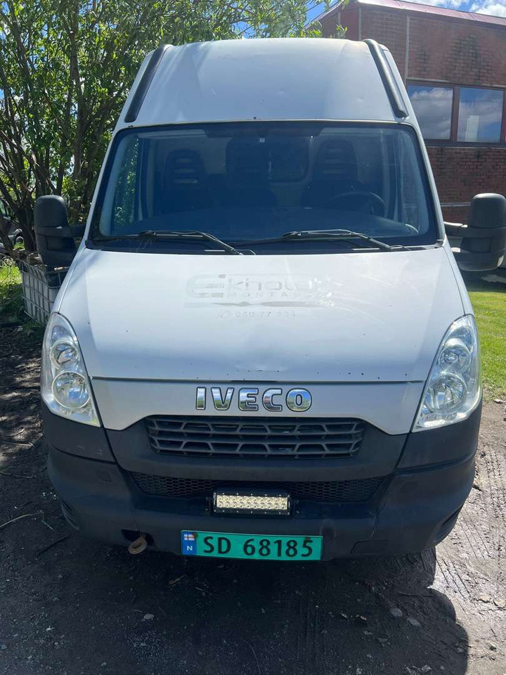 2014 Iveco Daily varebil//Grønne skilt//EU-GODKJENT - Gesloten bestelwagen: afbeelding 2 2014 Iveco Daily varebil//Grønne skilt//EU-GODKJENT - Gesloten bestelwagen: afbeelding 2