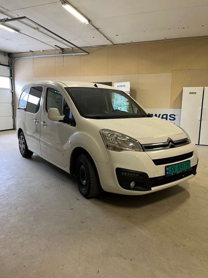 2018 Varebil Citroën Berlingo EU-Godkjent - Personenwagen: afbeelding 2 2018 Varebil Citroën Berlingo EU-Godkjent - Personenwagen: afbeelding 2