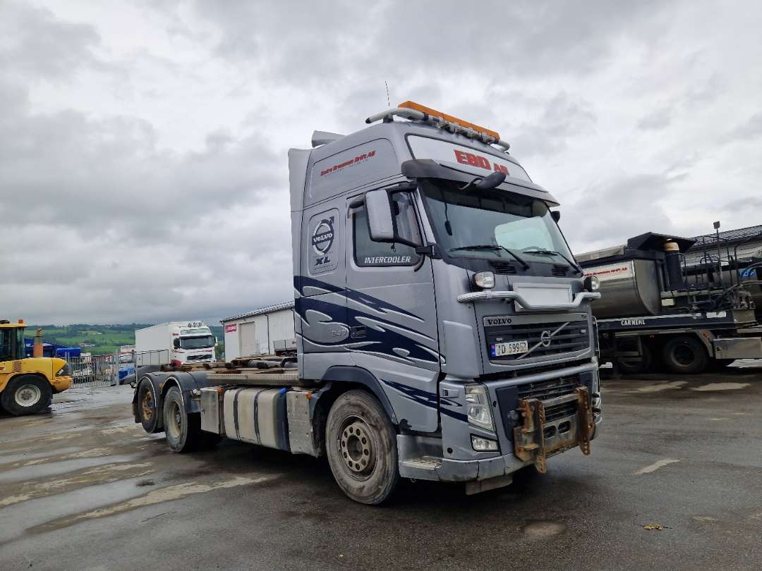 Volvo FH6X2-Krokbil med hydraulisk brøyteutstyr - Haakarmsysteem vrachtwagen: afbeelding 1 Volvo FH6X2-Krokbil med hydraulisk brøyteutstyr - Haakarmsysteem vrachtwagen: afbeelding 1