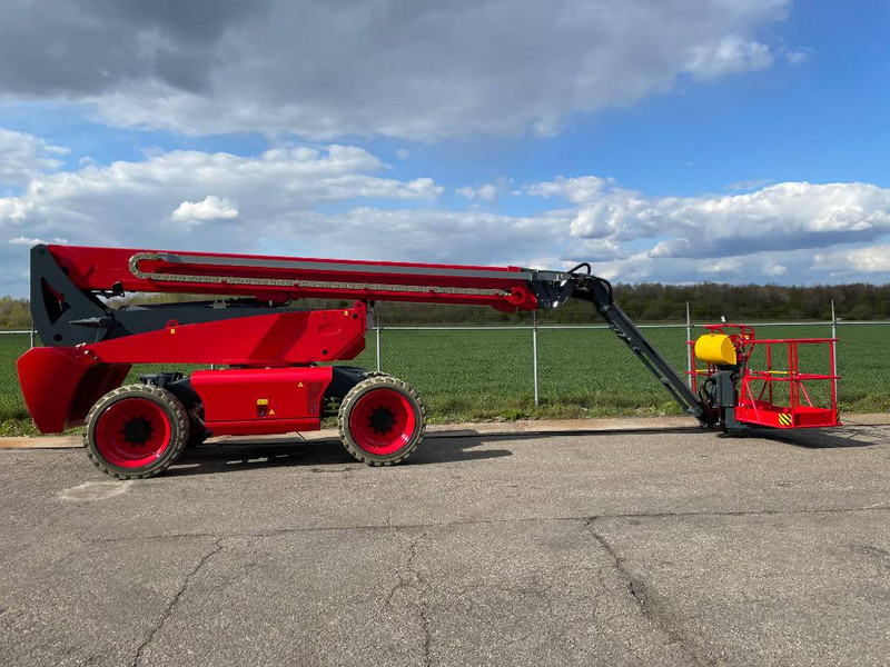 MAGNI BT24RT BT 24 RT 4x4x4 454kg! 24m! - Telescoophoogwerker: afbeelding 1 MAGNI BT24RT BT 24 RT 4x4x4 454kg! 24m! - Telescoophoogwerker: afbeelding 1