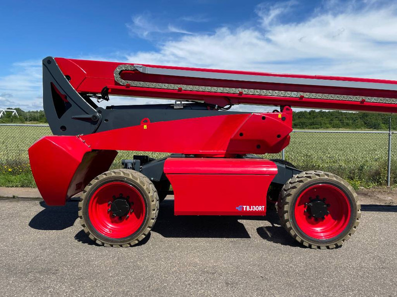 MAGNI ETBJ 30 RT ETBJ30RT 30M FULL ELECTRIC BOOM 454KG! - Telescoophoogwerker: afbeelding 5 MAGNI ETBJ 30 RT ETBJ30RT 30M FULL ELECTRIC BOOM 454KG! - Telescoophoogwerker: afbeelding 5
