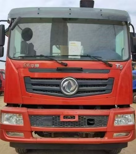 DONGFENG - Kraanwagen: afbeelding 3 DONGFENG - Kraanwagen: afbeelding 3