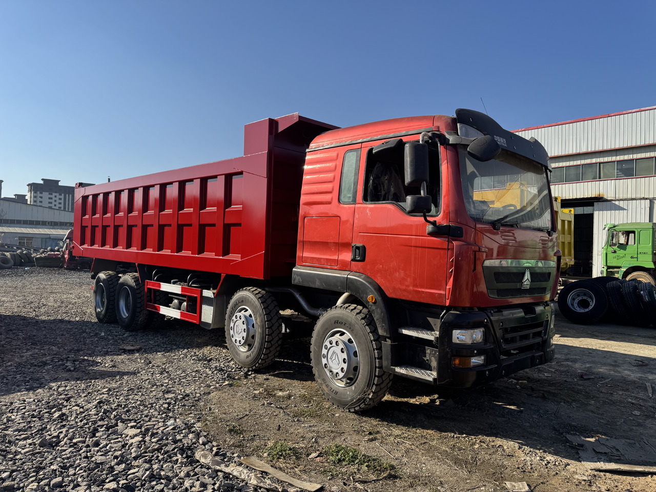 HOWO - Kipper vrachtwagen: afbeelding 1 HOWO - Kipper vrachtwagen: afbeelding 1
