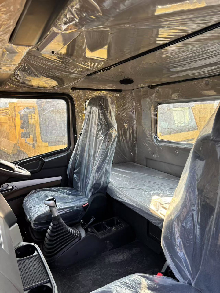 SINOTRUCK HOWO - Trekker: afbeelding 3 SINOTRUCK HOWO - Trekker: afbeelding 3