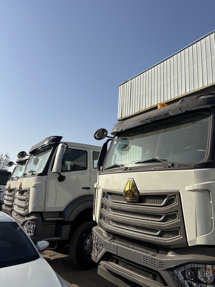 SINOTRUCK HOWO - Trekker: afbeelding 2 SINOTRUCK HOWO - Trekker: afbeelding 2