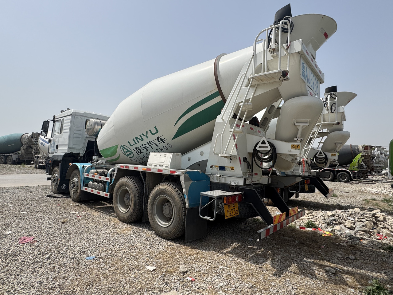 Shacman - Betonmixer: afbeelding 3 Shacman - Betonmixer: afbeelding 3