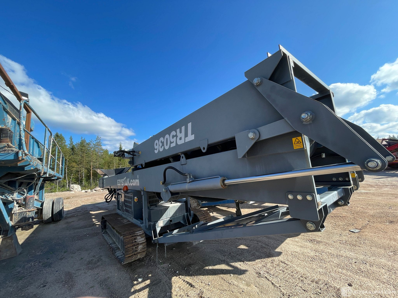 Muu merkki Ezystak TR5036, 2016 Kuljetin Myydään eniten tarjoavalle, Nivala - Bouwmachine: afbeelding 1 Muu merkki Ezystak TR5036, 2016 Kuljetin Myydään eniten tarjoavalle, Nivala - Bouwmachine: afbeelding 1
