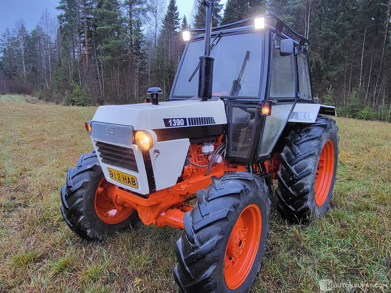 Case 1390, 1984, Kankaanpää - Tractor: afbeelding 2 Case 1390, 1984, Kankaanpää - Tractor: afbeelding 2