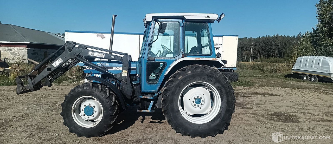 Ford 6610 MK II Turbo + Trima 1420, 1988, Diesel, 6 700 h, Leppävirta - Tractor: afbeelding 4 Ford 6610 MK II Turbo + Trima 1420, 1988, Diesel, 6 700 h, Leppävirta - Tractor: afbeelding 4