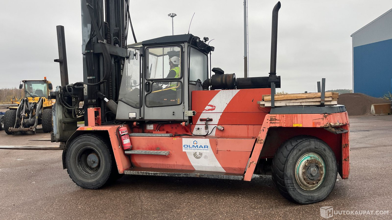 Kalmar DCD 160-12, 2001, Hamina - Diesel heftruck: afbeelding 5 Kalmar DCD 160-12, 2001, Hamina - Diesel heftruck: afbeelding 5