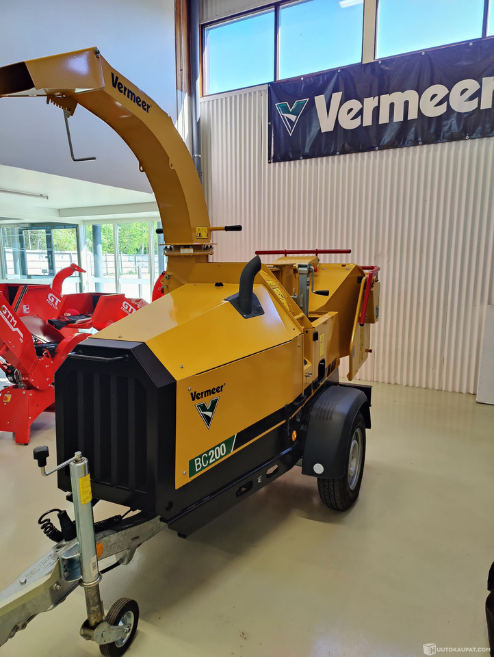 Vermeer BC200 Oksahakkuri, Bensiini, 1 h, Helsinki - Landbouwmachine: afbeelding 3 Vermeer BC200 Oksahakkuri, Bensiini, 1 h, Helsinki - Landbouwmachine: afbeelding 3