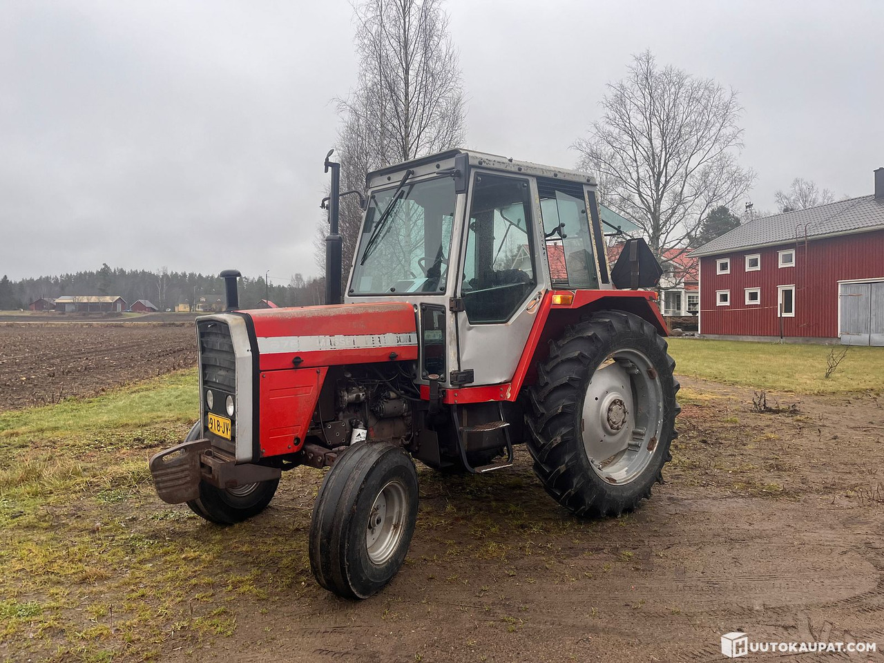 Massey Ferguson 675, tractor, 6,500 h, 1983, Hämeenlinna - Tractor: afbeelding 1 Massey Ferguson 675, tractor, 6,500 h, 1983, Hämeenlinna - Tractor: afbeelding 1