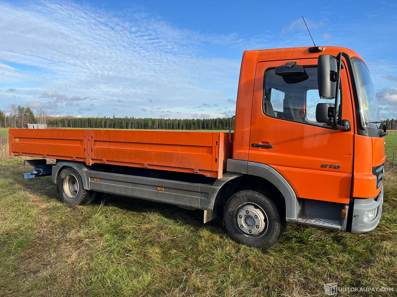 Mercedes-Benz Atego avolavakuorma-auto, 2006, Sysmä - Vrachtwagen met open laadbak: afbeelding 1 Mercedes-Benz Atego avolavakuorma-auto, 2006, Sysmä - Vrachtwagen met open laadbak: afbeelding 1