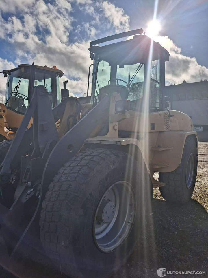 Pyöräkuormaaja Volvo L40 D, vuosimalli 1999, Nurmijärvi - Wiellader: afbeelding 3 Pyöräkuormaaja Volvo L40 D, vuosimalli 1999, Nurmijärvi - Wiellader: afbeelding 3