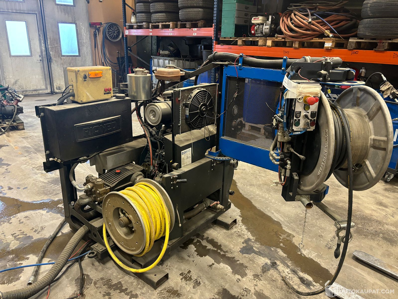 RIONED PROFIJET VIEMÄRINAVAUSLAITE. (vesipaineyksikkö) Kubotan moottorilla., 2009, Liminka - Hogedrukreiniger: afbeelding 1 RIONED PROFIJET VIEMÄRINAVAUSLAITE. (vesipaineyksikkö) Kubotan moottorilla., 2009, Liminka - Hogedrukreiniger: afbeelding 1