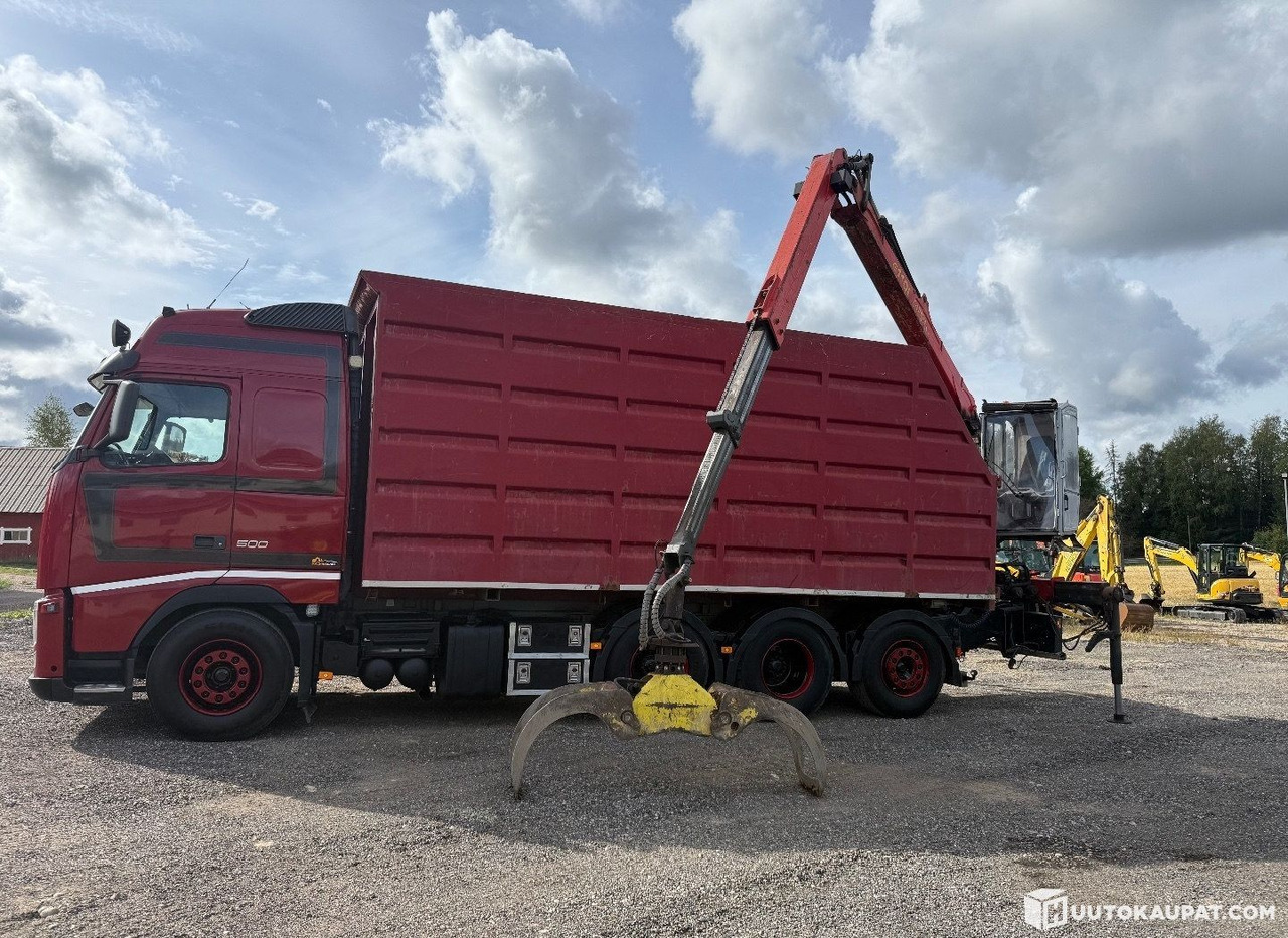 Volvo FH500, Brushwood truck, 2011, Lahti - Vrachtwagen met open laadbak, Kraanwagen: afbeelding 1 Volvo FH500, Brushwood truck, 2011, Lahti - Vrachtwagen met open laadbak, Kraanwagen: afbeelding 1