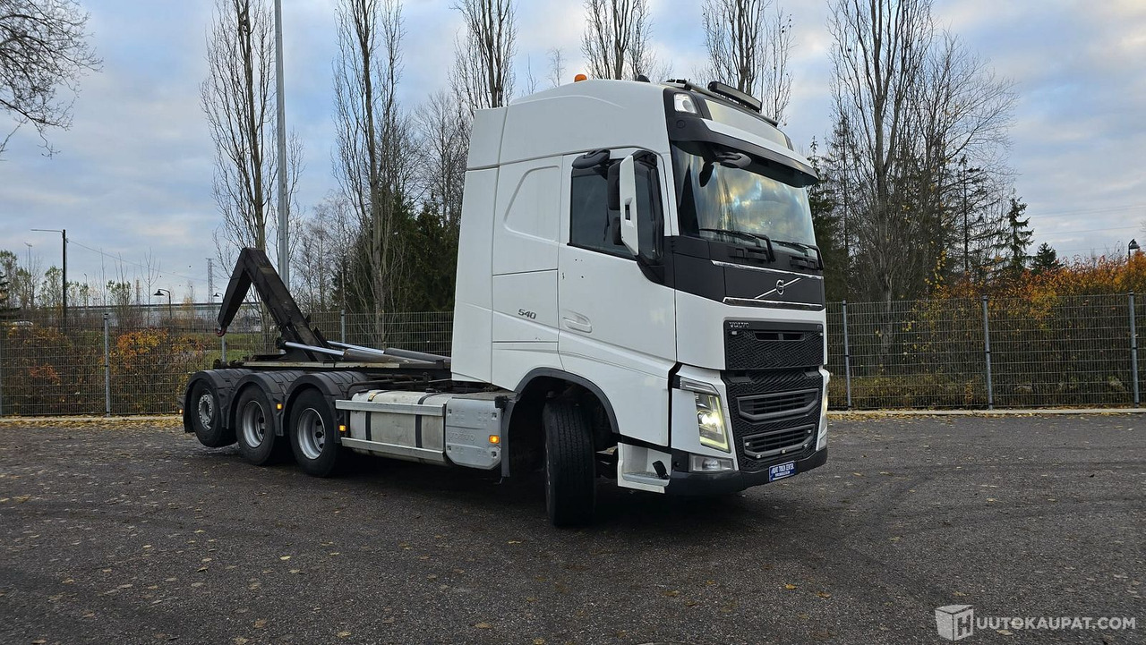 Volvo FH540 8x4, koukkulava kuorma-auto, 2017, Vantaa - Haakarmsysteem vrachtwagen: afbeelding 4 Volvo FH540 8x4, koukkulava kuorma-auto, 2017, Vantaa - Haakarmsysteem vrachtwagen: afbeelding 4