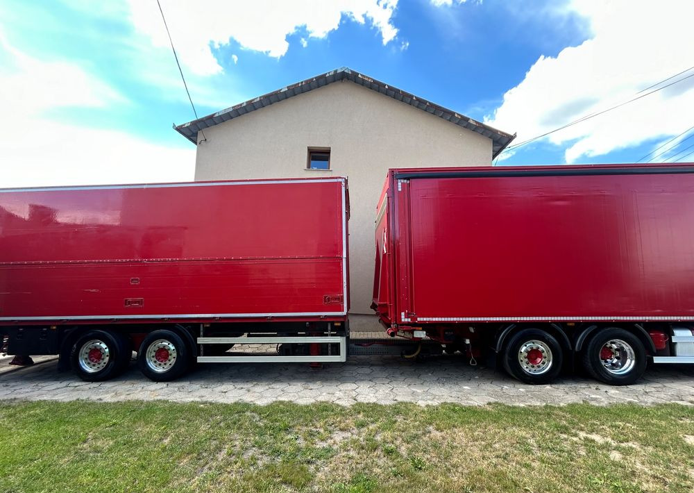 Schmitz Cargobull 7.7m OCYNK OSIE MERCEDES ALUFELGI KONTENER TANDEM NAPOJÓWKA OTWIERANY BOK DO NAPOJÓW STAN BDB - Drankenwagen oplegger: afbeelding 2 Schmitz Cargobull 7.7m OCYNK OSIE MERCEDES ALUFELGI KONTENER TANDEM NAPOJÓWKA OTWIERANY BOK DO NAPOJÓW STAN BDB - Drankenwagen oplegger: afbeelding 2