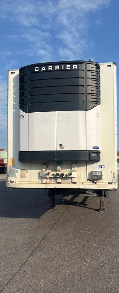 Schmitz Cargobull CARRIER MAXIMA 1300 / WINDA / DOPPEL STOCK / ŚCIANA GRODZIOWA / BELKI / PODNOSZONA OŚ / z Niemiec / TOP STAN 2011/ CARRIER CHŁODNIA CHLODNIA LODÓWKA PODWÓJNY ZAŁADUNEK PIĘTROWA - Koelwagen oplegger: afbeelding 4 Schmitz Cargobull CARRIER MAXIMA 1300 / WINDA / DOPPEL STOCK / ŚCIANA GRODZIOWA / BELKI / PODNOSZONA OŚ / z Niemiec / TOP STAN 2011/ CARRIER CHŁODNIA CHLODNIA LODÓWKA PODWÓJNY ZAŁADUNEK PIĘTROWA - Koelwagen oplegger: afbeelding 4