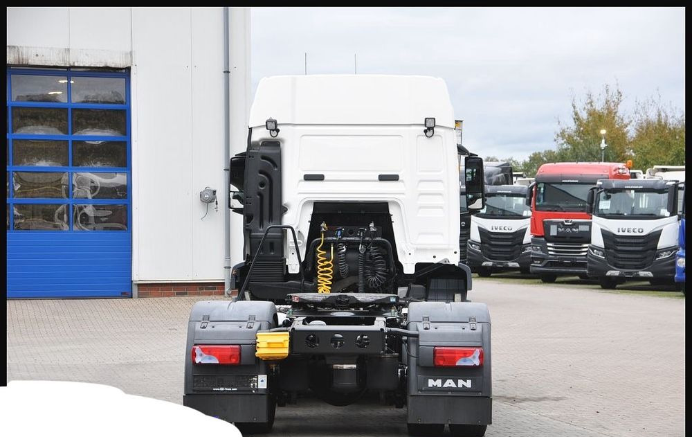 MAN TGS 18.420 2019 NAUKA JAZDY POLIFT ELKA AUTOMAT 4x2 STANDARD 315/70r22.5 SUPER STAN TGX 470 460 420 430 500 510 400 360 410 - Trekker: afbeelding 4 MAN TGS 18.420 2019 NAUKA JAZDY POLIFT ELKA AUTOMAT 4x2 STANDARD 315/70r22.5 SUPER STAN TGX 470 460 420 430 500 510 400 360 410 - Trekker: afbeelding 4