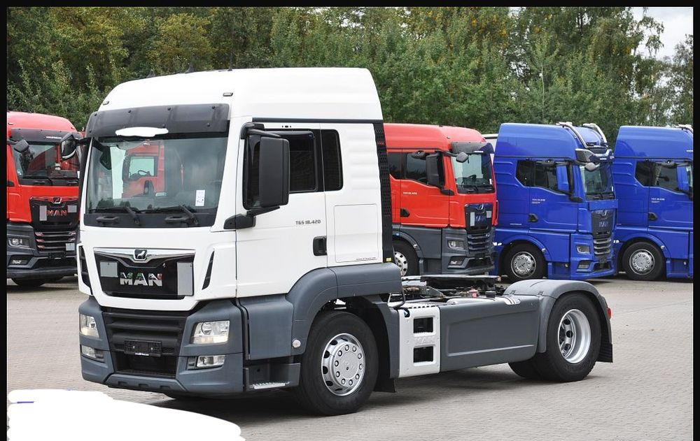 MAN TGS 18.420 2019 NAUKA JAZDY POLIFT ELKA AUTOMAT 4x2 STANDARD 315/70r22.5 SUPER STAN TGX 470 460 420 430 500 510 400 360 410 - Trekker: afbeelding 2 MAN TGS 18.420 2019 NAUKA JAZDY POLIFT ELKA AUTOMAT 4x2 STANDARD 315/70r22.5 SUPER STAN TGX 470 460 420 430 500 510 400 360 410 - Trekker: afbeelding 2