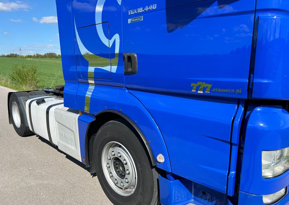 MAN TGS 18.440 NAUKA JAZDY ELKA AUTOMAT 4x2 STANDARD 315/70r22.5 SUPER STAN TGX 470 460 420 430 500 510 400 360 410 - Trekker: afbeelding 3 MAN TGS 18.440 NAUKA JAZDY ELKA AUTOMAT 4x2 STANDARD 315/70r22.5 SUPER STAN TGX 470 460 420 430 500 510 400 360 410 - Trekker: afbeelding 3