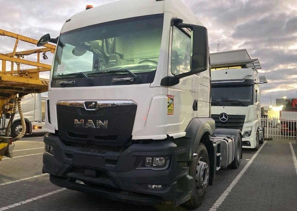 MAN TGS 18.470 NAUKA JAZDY STANDARD 4x2 / TGX 18.360 400 510 460 500 TOP STAN / ŚWIEŻO SPROWADZONY - Trekker: afbeelding 1 MAN TGS 18.470 NAUKA JAZDY STANDARD 4x2 / TGX 18.360 400 510 460 500 TOP STAN / ŚWIEŻO SPROWADZONY - Trekker: afbeelding 1