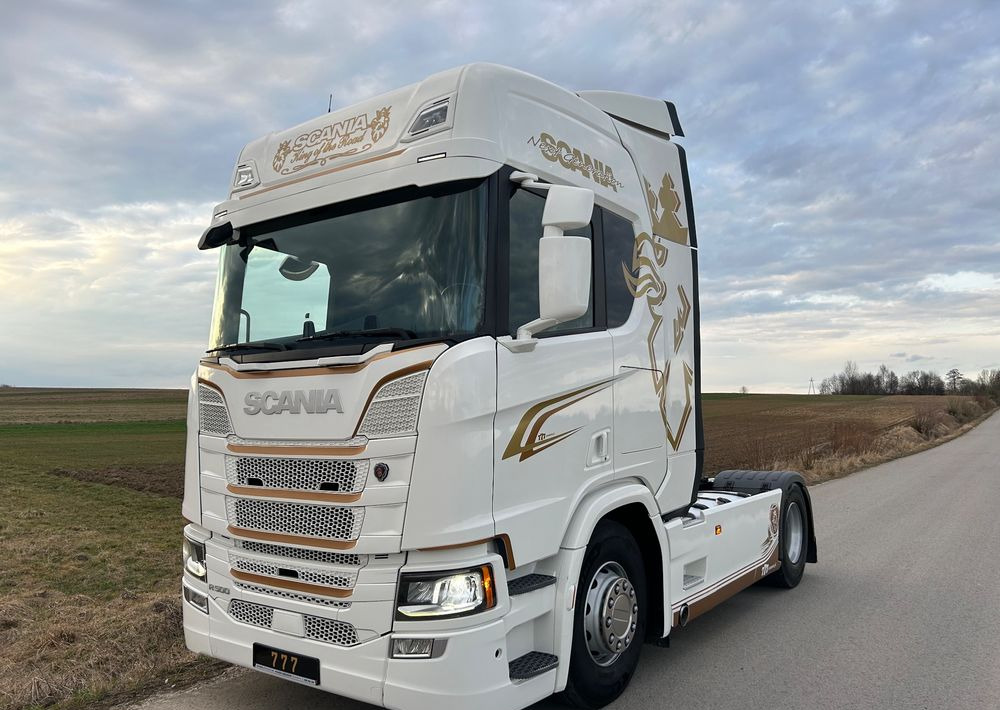 Scania R500 FULL AIR 2019 10x poduszki KLIMA POSTOJOWA / RETARDER / FULL SPOJLER / TOP STAN / od jedynego właściciela ! HYDRAULIKA spod beczki spożywczej ! / do wywrotu ruchomej podłogi beczki TOP TOP - Trekker: afbeelding 1 Scania R500 FULL AIR 2019 10x poduszki KLIMA POSTOJOWA / RETARDER / FULL SPOJLER / TOP STAN / od jedynego właściciela ! HYDRAULIKA spod beczki spożywczej ! / do wywrotu ruchomej podłogi beczki TOP TOP - Trekker: afbeelding 1