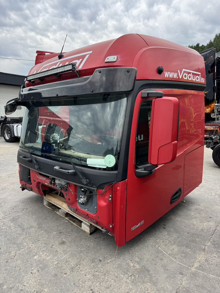 Mercedes-Benz ACTROS MP 4 2018 ROK truck - Cabine voor Vrachtwagen: afbeelding 3 Mercedes-Benz ACTROS MP 4 2018 ROK truck - Cabine voor Vrachtwagen: afbeelding 3