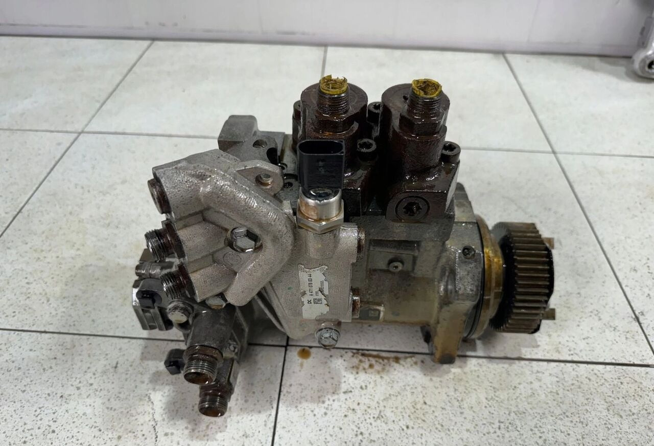 Mercedes-Benz Actros MP 4 A4700900850 truck - Brandstofpomp voor Vrachtwagen: afbeelding 1 Mercedes-Benz Actros MP 4 A4700900850 truck - Brandstofpomp voor Vrachtwagen: afbeelding 1