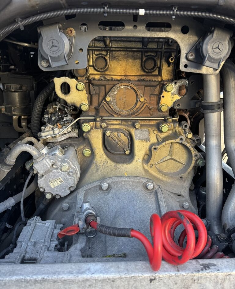 Mercedes-Benz Actros MP 4 OM471LA truck - Motor voor Vrachtwagen: afbeelding 2 Mercedes-Benz Actros MP 4 OM471LA truck - Motor voor Vrachtwagen: afbeelding 2