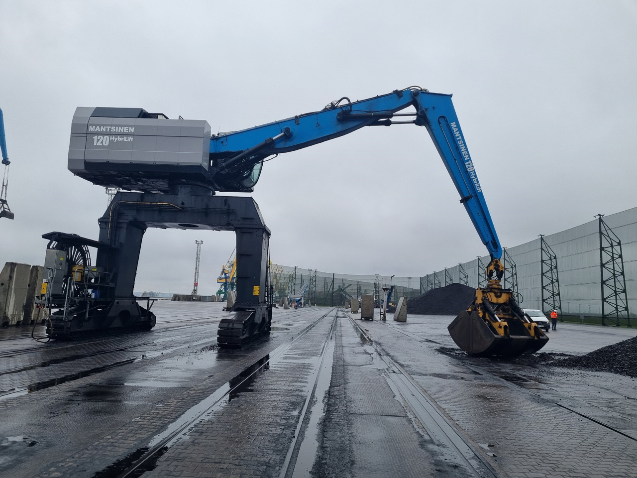 MANTSINEN 120ER HybriLift - Havenmaterieel: afbeelding 1 MANTSINEN 120ER HybriLift - Havenmaterieel: afbeelding 1