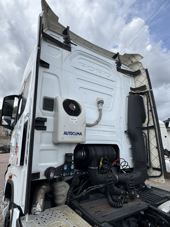 FORD F-MAX TRUCKS 500 - Cabine: afbeelding 5 FORD F-MAX TRUCKS 500 - Cabine: afbeelding 5