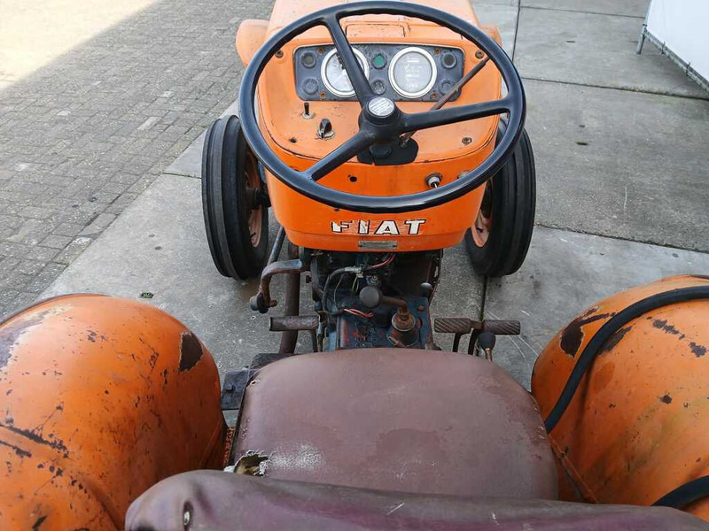 Fiat 450 vigneto - Tractor: afbeelding 4 Fiat 450 vigneto - Tractor: afbeelding 4