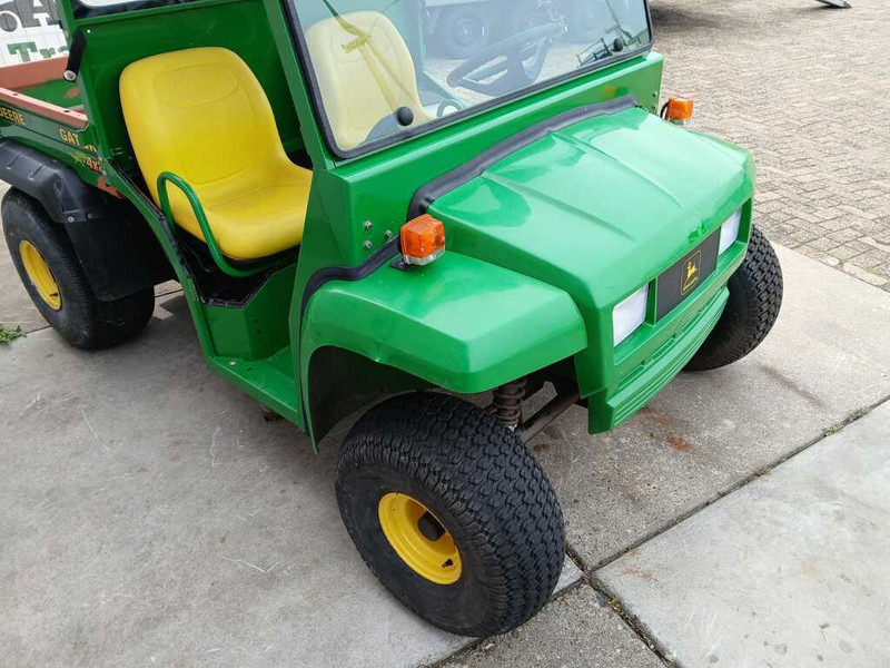 John Deere 4x2 - Tuinfrees: afbeelding 2 John Deere 4x2 - Tuinfrees: afbeelding 2