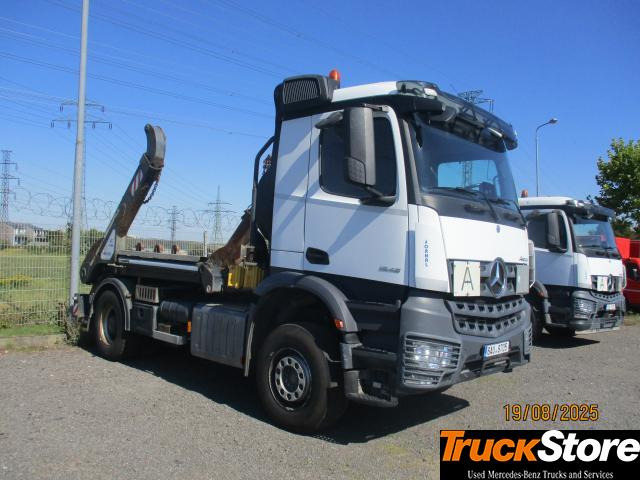 Mercedes-Benz Arocs 1845 LK - Portaalarmsysteem vrachtwagen: afbeelding 2 Mercedes-Benz Arocs 1845 LK - Portaalarmsysteem vrachtwagen: afbeelding 2