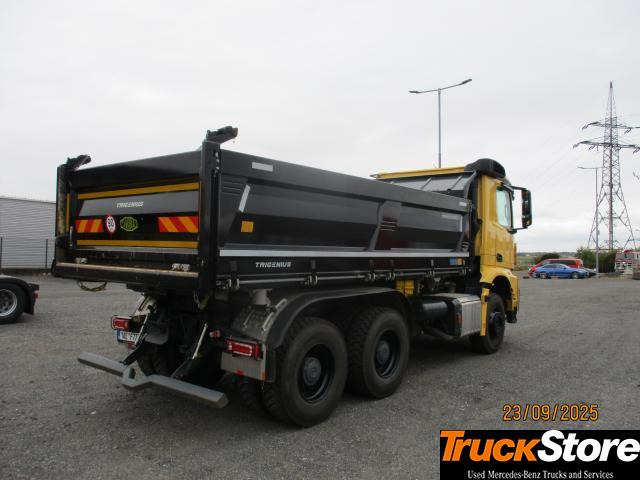Mercedes-Benz Arocs 3351 K - Kipper vrachtwagen: afbeelding 3 Mercedes-Benz Arocs 3351 K - Kipper vrachtwagen: afbeelding 3
