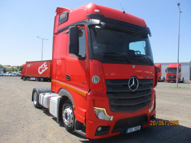 Mercedes-Benz Actros 1845 LS nRL - Trekker: afbeelding 2 Mercedes-Benz Actros 1845 LS nRL - Trekker: afbeelding 2
