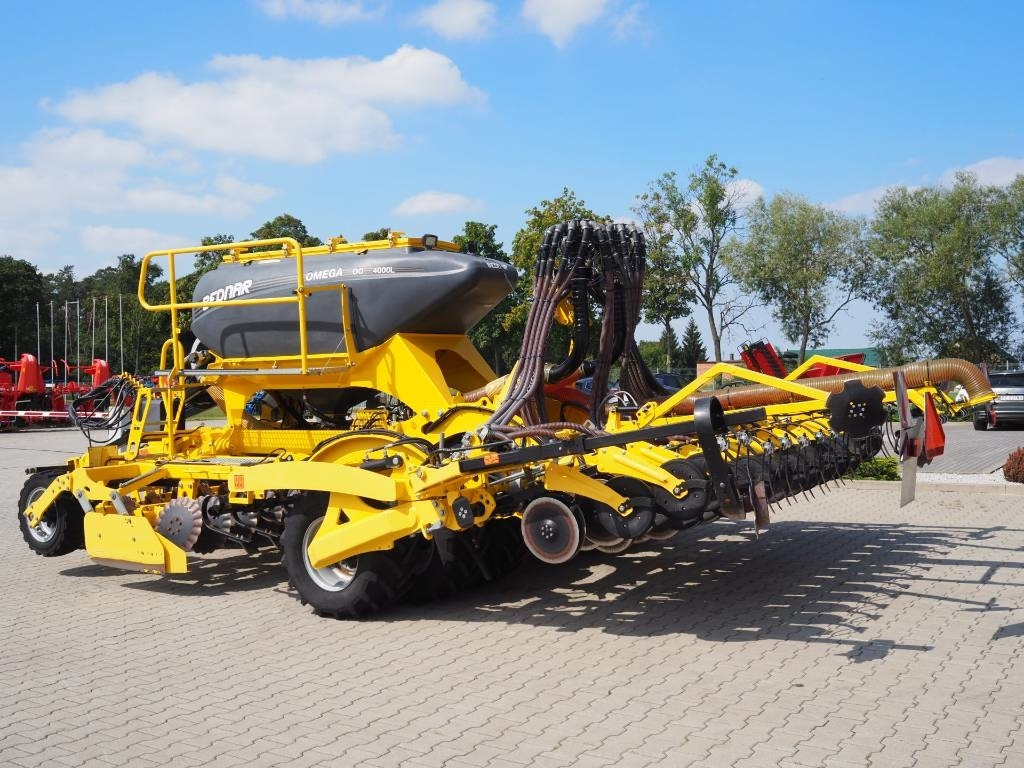 Bednar OMEGA OO 4000L - Zaaicombinatie: afbeelding 2 Bednar OMEGA OO 4000L - Zaaicombinatie: afbeelding 2
