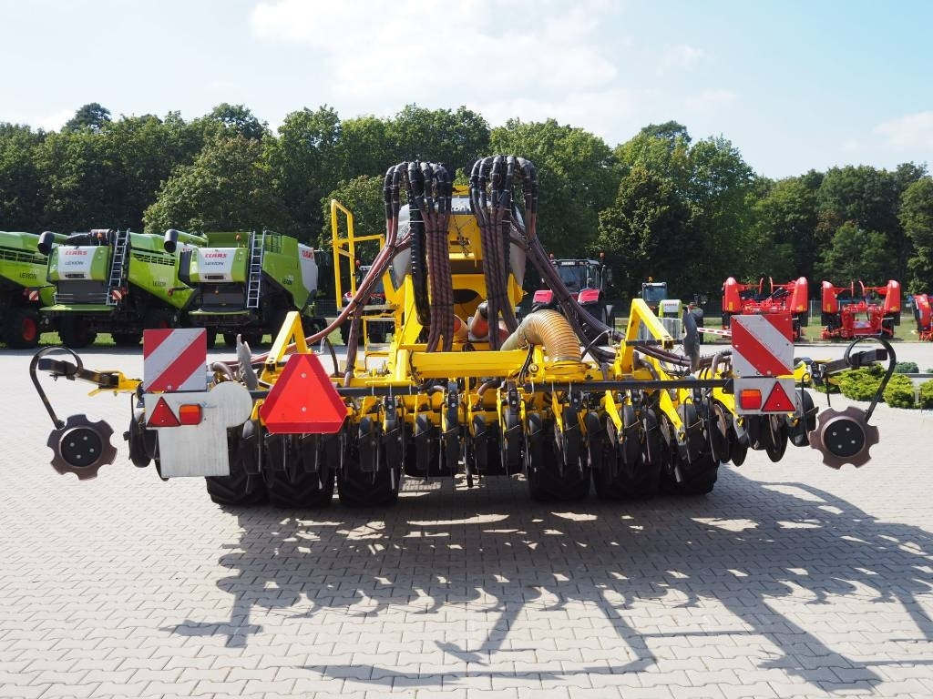Bednar OMEGA OO 4000L - Zaaicombinatie: afbeelding 3 Bednar OMEGA OO 4000L - Zaaicombinatie: afbeelding 3