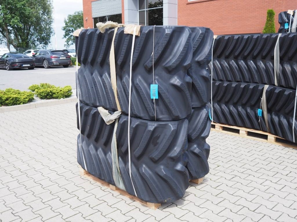 Challenger MT800 / Rubber belt / track / 30" / 762mm - Rupsband voor Landbouwmachine: afbeelding 5 Challenger MT800 / Rubber belt / track / 30" / 762mm - Rupsband voor Landbouwmachine: afbeelding 5