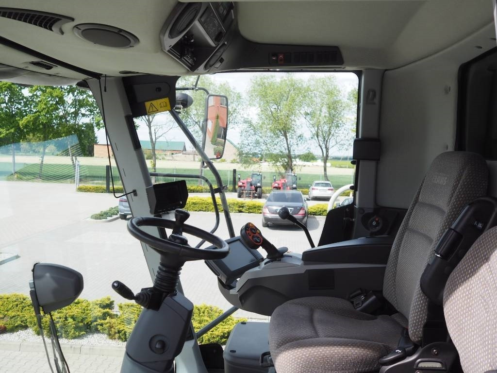 Claas Tucano 440 + V620 - Maaidorser: afbeelding 5 Claas Tucano 440 + V620 - Maaidorser: afbeelding 5