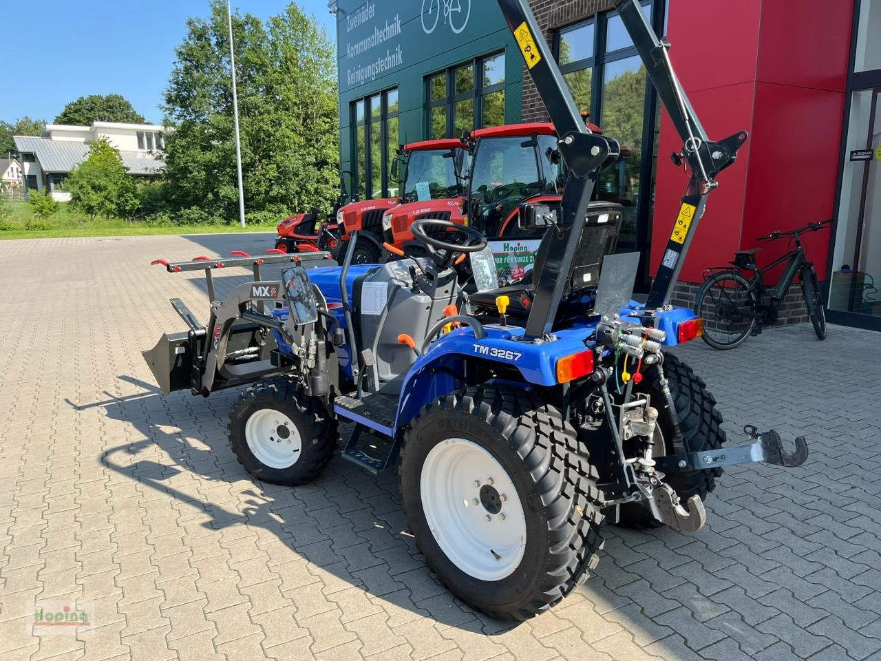 Iseki TM3267 AL - Gemeentelijke tractor: afbeelding 2 Iseki TM3267 AL - Gemeentelijke tractor: afbeelding 2