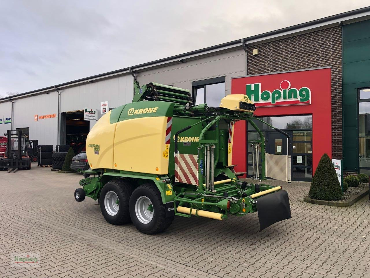 Krone Comprima CF 155 XC - Ronde balenpers: afbeelding 5 Krone Comprima CF 155 XC - Ronde balenpers: afbeelding 5