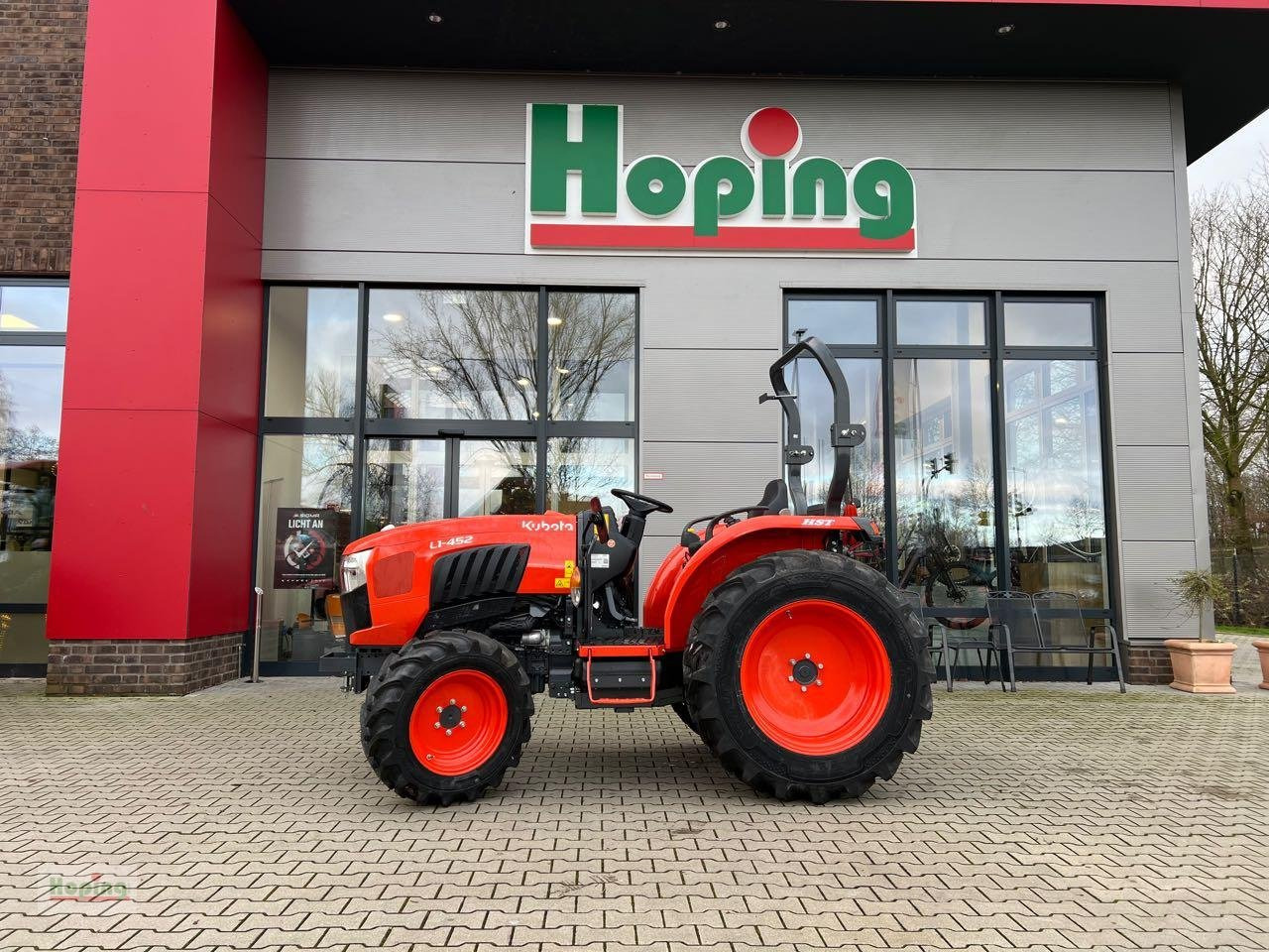 Kubota L1-452 DHW - Gemeentelijke tractor: afbeelding 2 Kubota L1-452 DHW - Gemeentelijke tractor: afbeelding 2