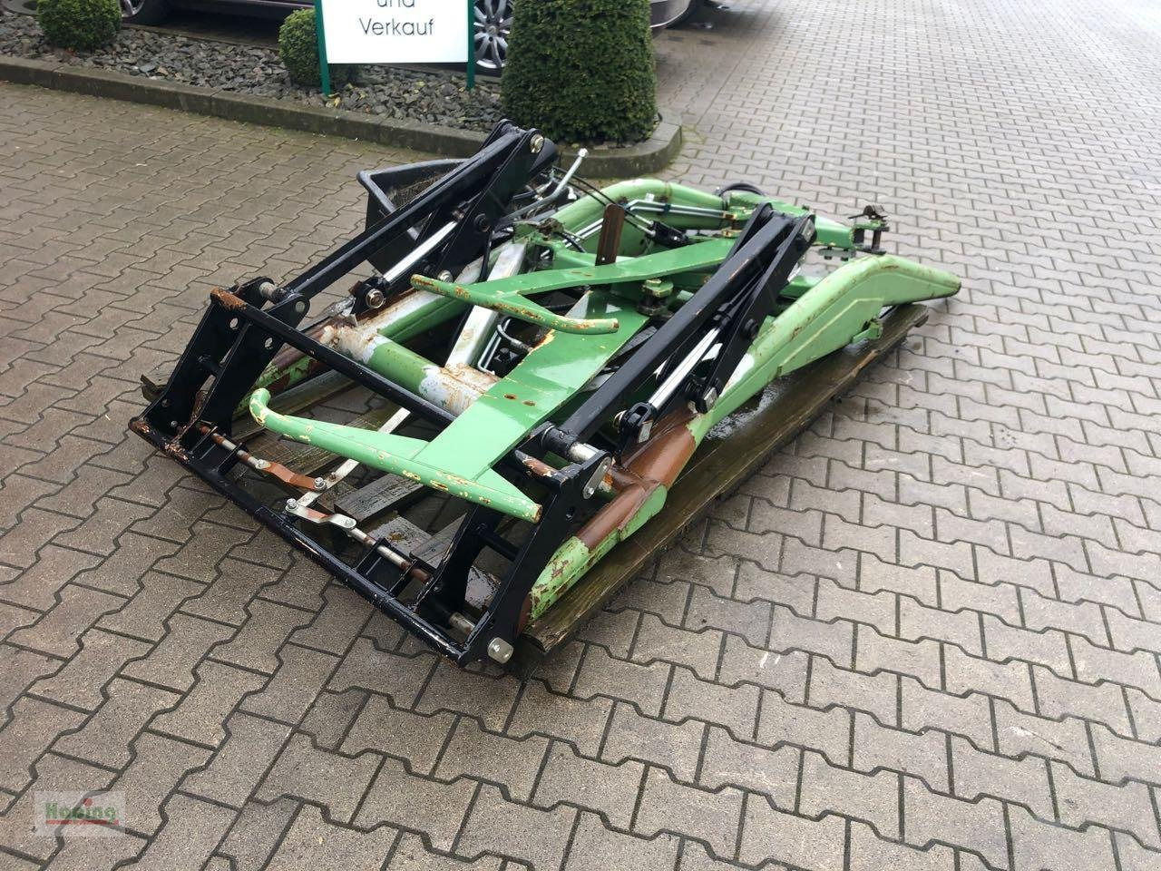 Stoll 2s - Voorlader voor tractor: afbeelding 3 Stoll 2s - Voorlader voor tractor: afbeelding 3