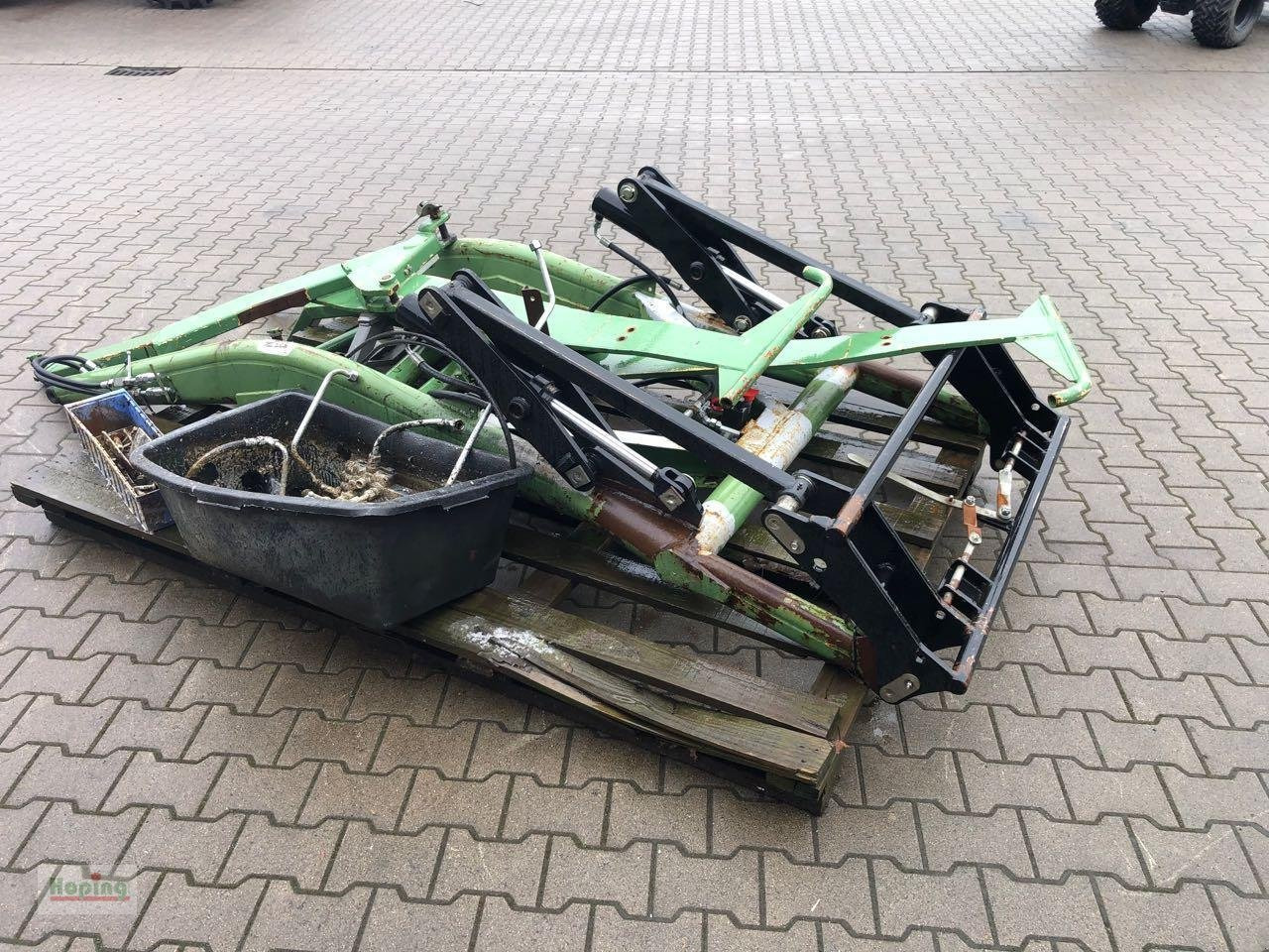 Stoll 2s - Voorlader voor tractor: afbeelding 4 Stoll 2s - Voorlader voor tractor: afbeelding 4
